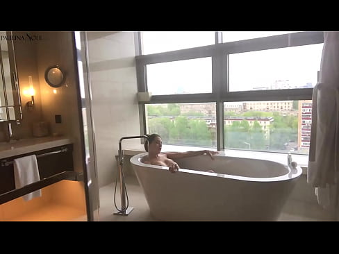 ❤️ Hiiglaslik beib kirglikult oma tussu riivimas vannitoas ❤️ Pornovideo at us ❌️